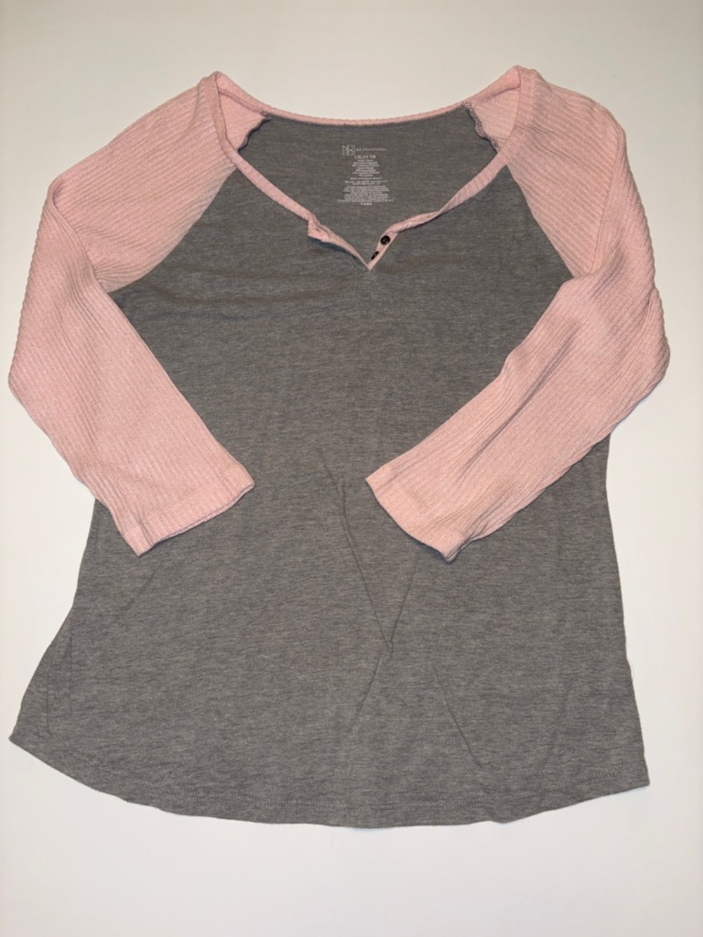 Waffle-Sleeve Raglan Top - Pink and Gray